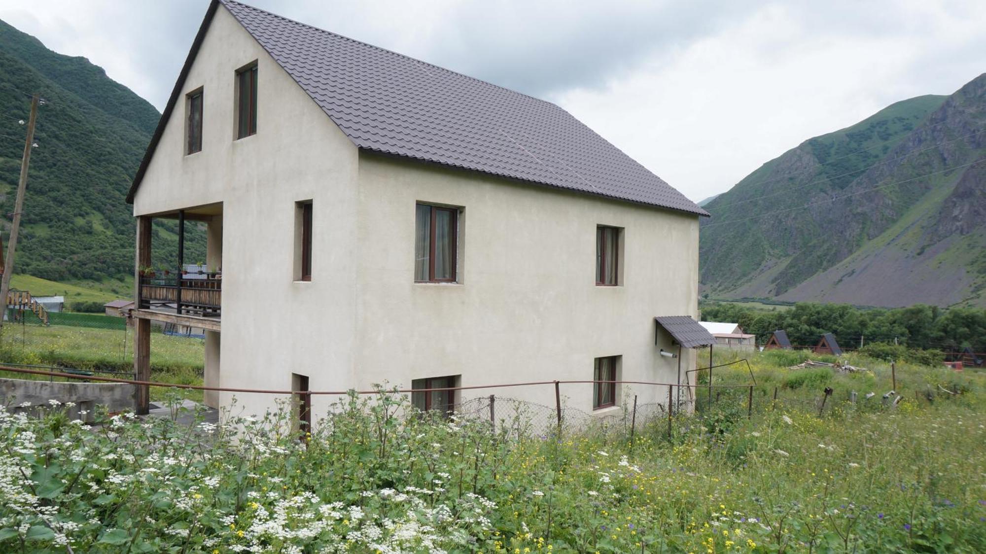 Arte In Kazbegi 호텔 외부 사진