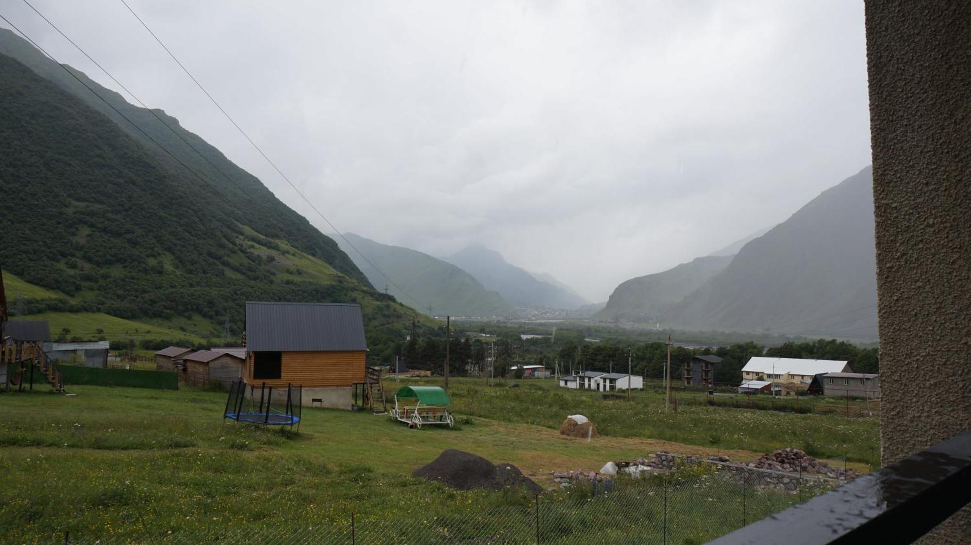 Arte In Kazbegi 호텔 외부 사진