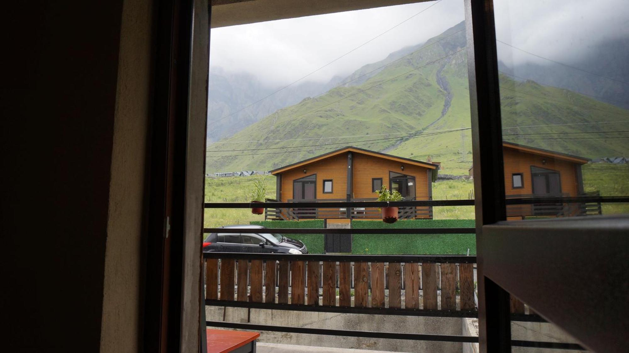 Arte In Kazbegi 호텔 외부 사진