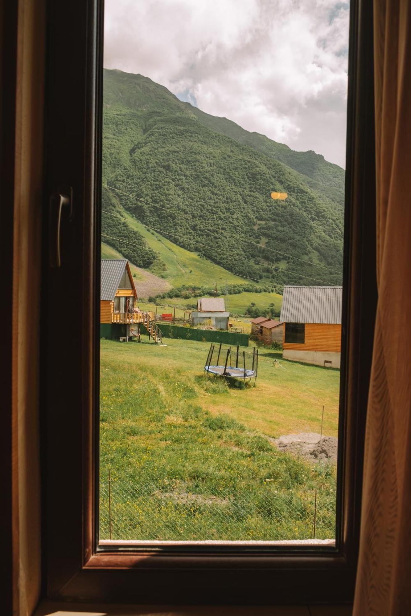 Arte In Kazbegi 호텔 외부 사진