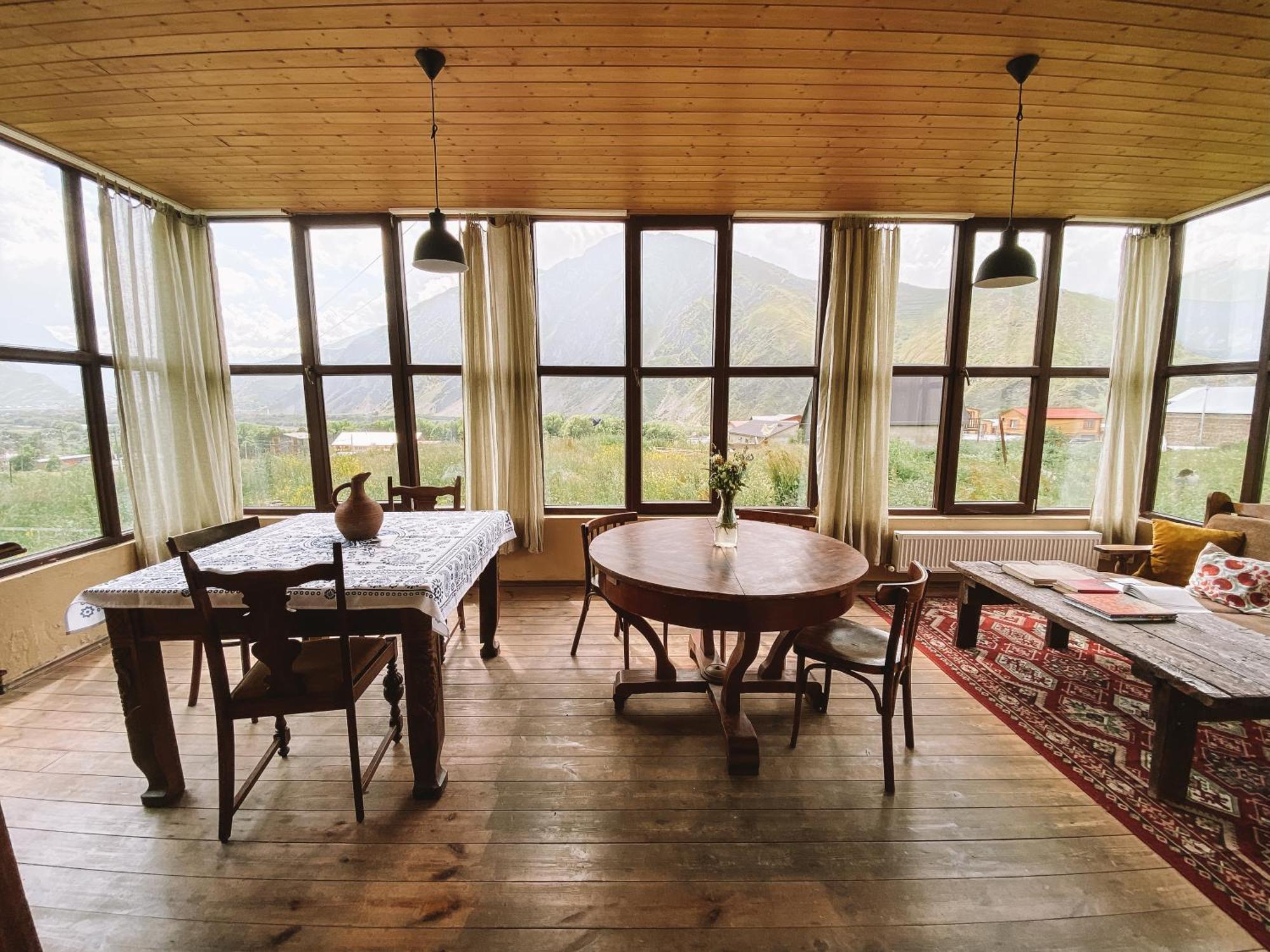 Arte In Kazbegi 호텔 외부 사진