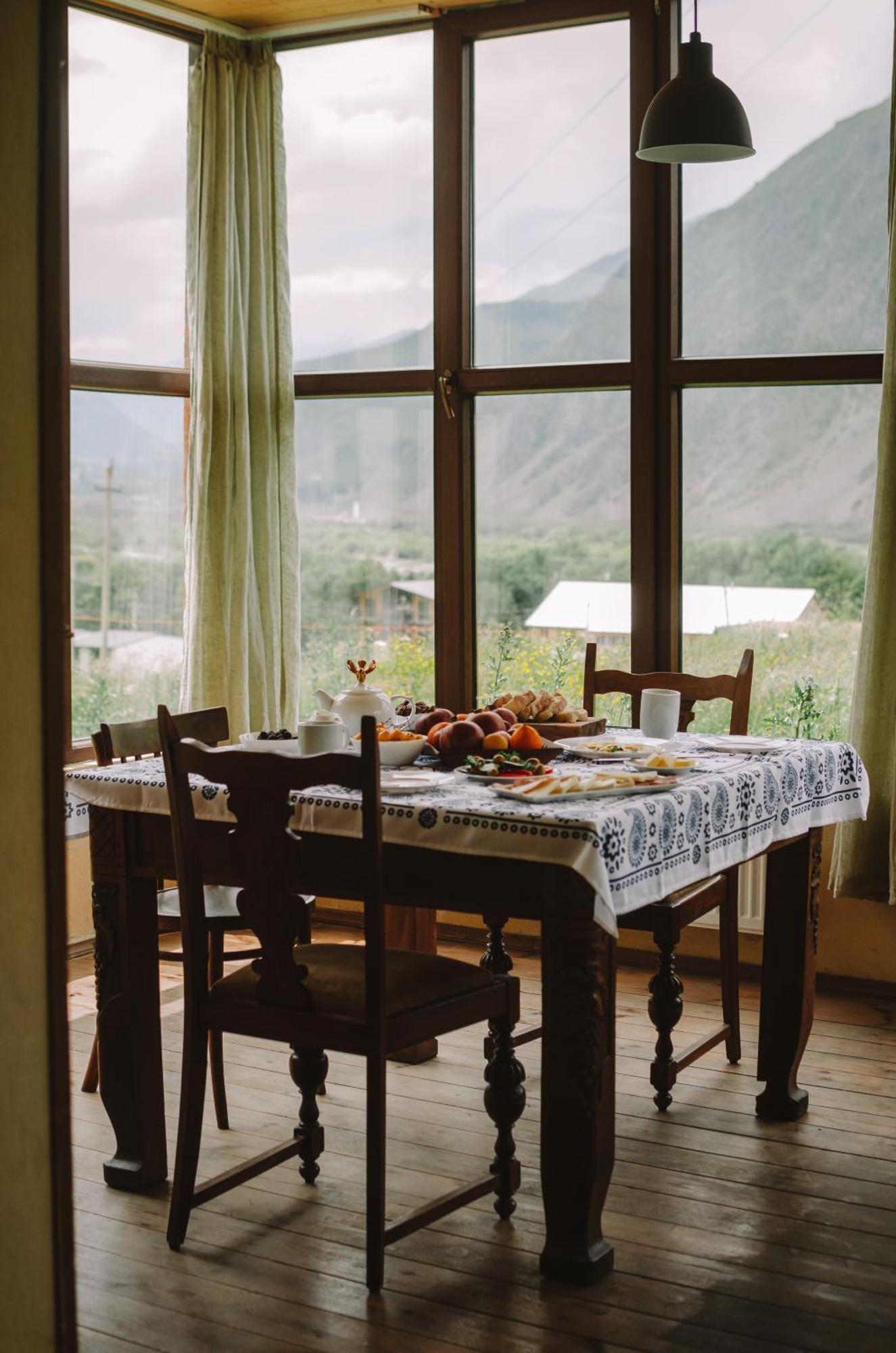 Arte In Kazbegi 호텔 외부 사진