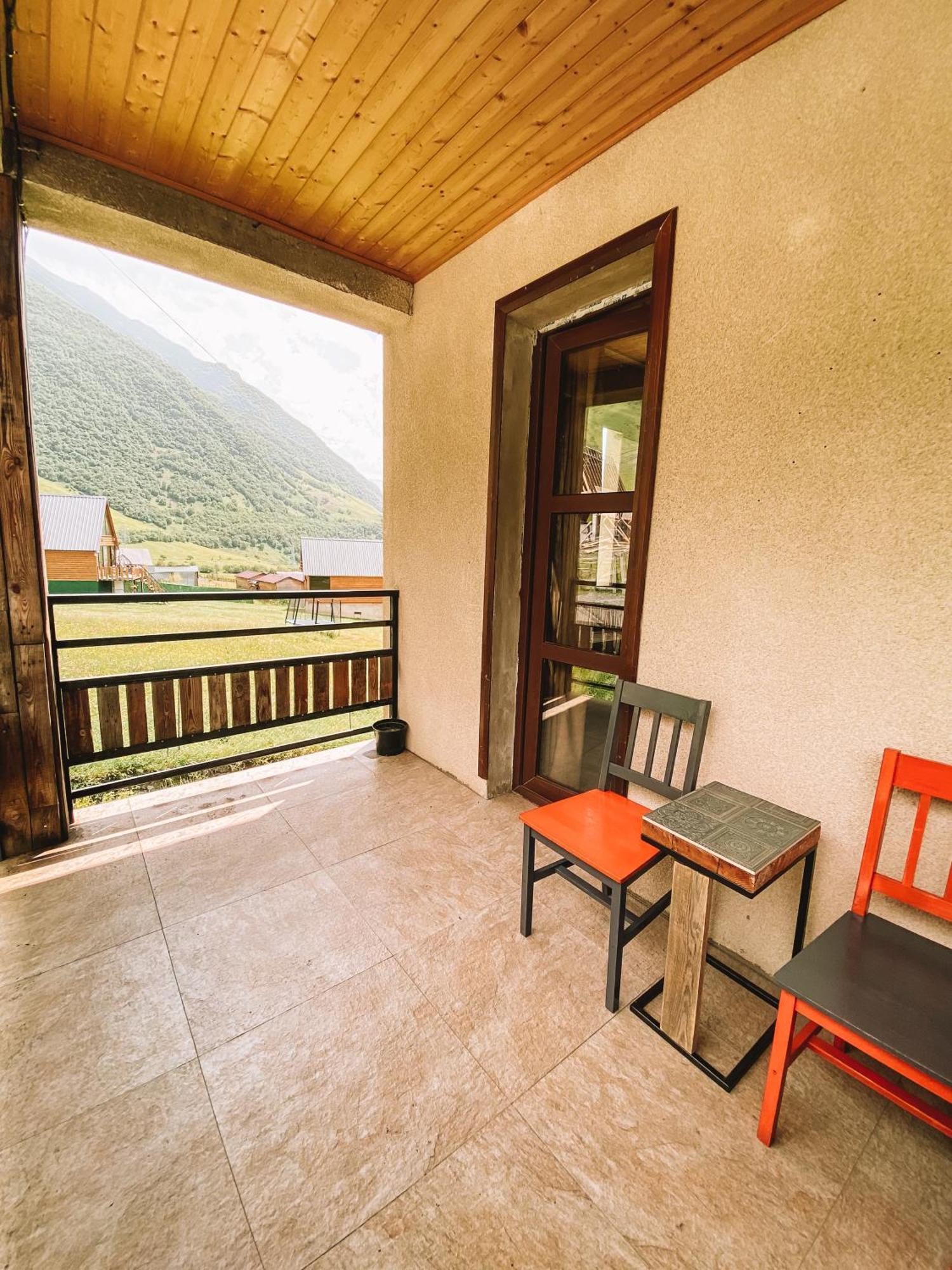 Arte In Kazbegi 호텔 외부 사진