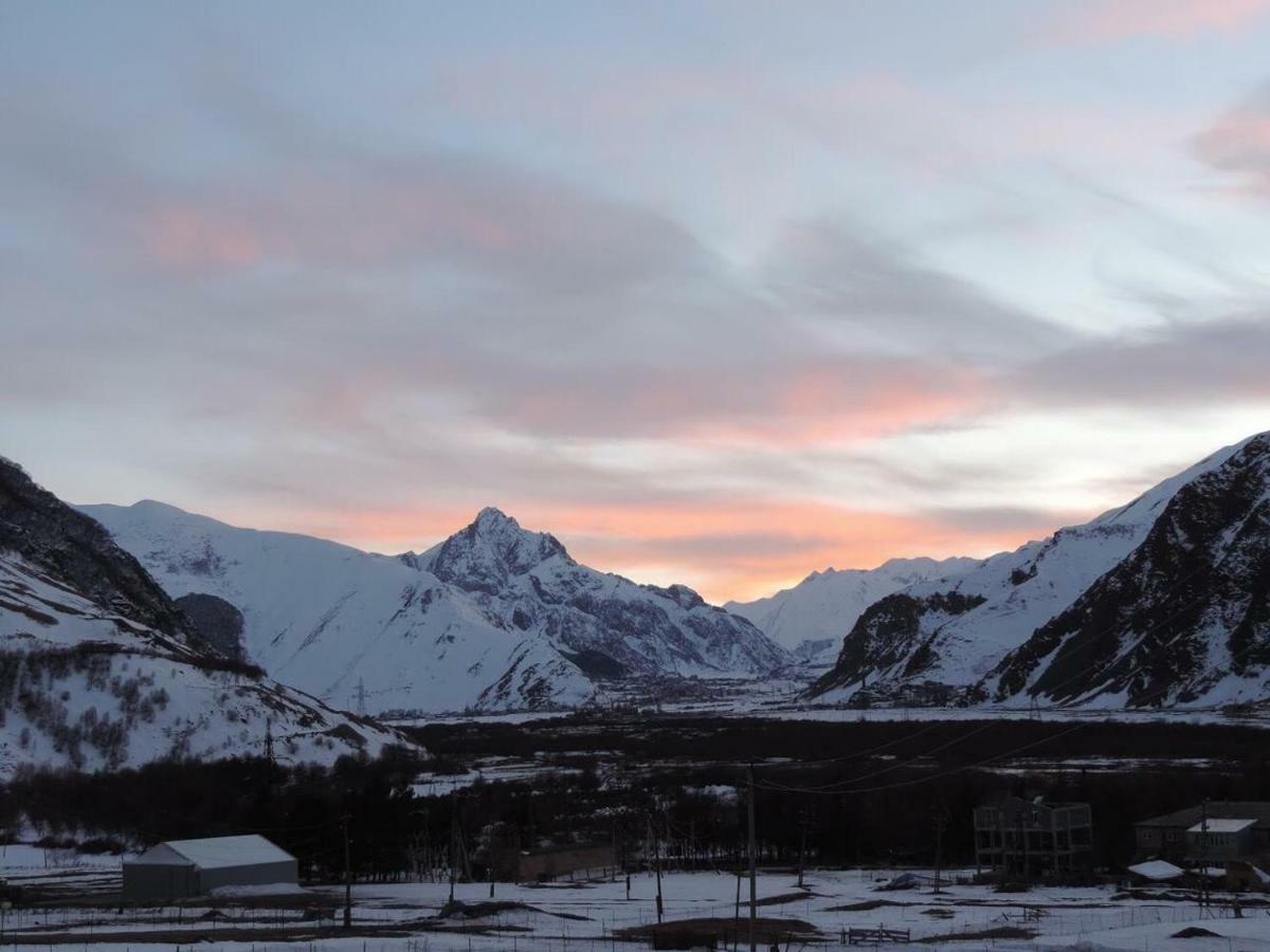 Arte In Kazbegi 호텔 외부 사진